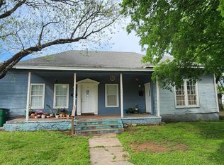 301 W Patterson St #2, Eastland, TX 76448