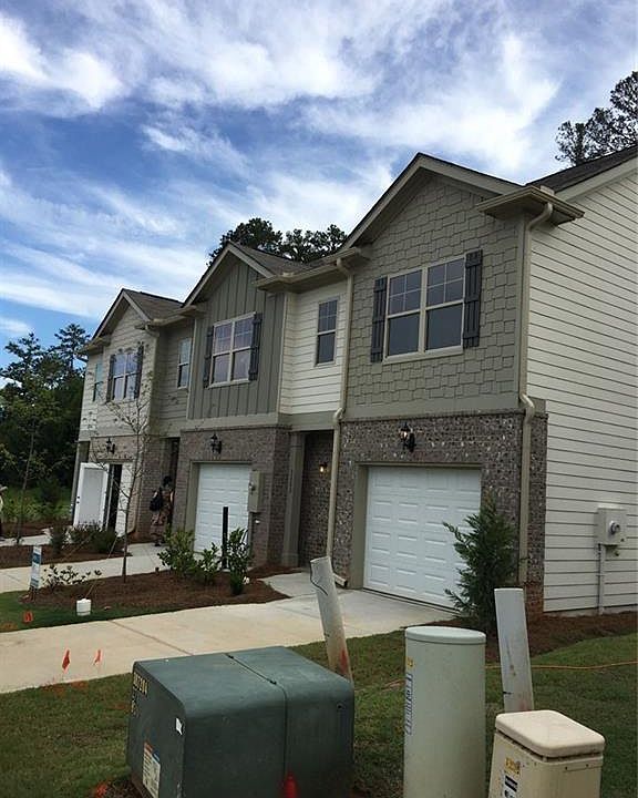 1st image of 5895 Cassie Dr