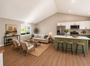 1120 N Ridge Dr NW, Montgomery, MN 56069