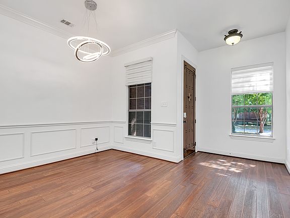 3rd image of 8705 Empire Blvd