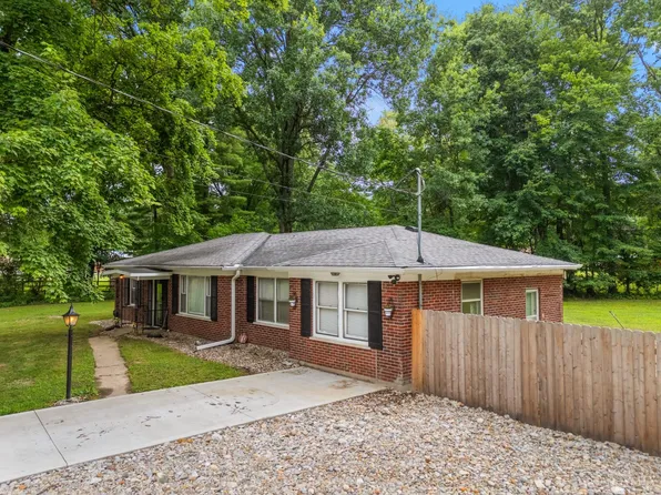 19 Gumbert Dr, Amelia, OH 45102