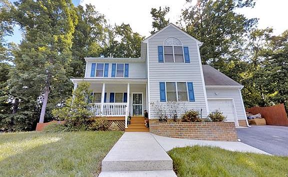 3rd image of 1724 Bellows Dr