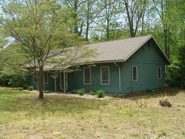 1st image of 23 Cypress Ln