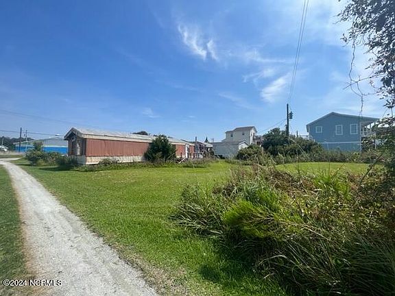 5th image of 908 & 922 Island Road