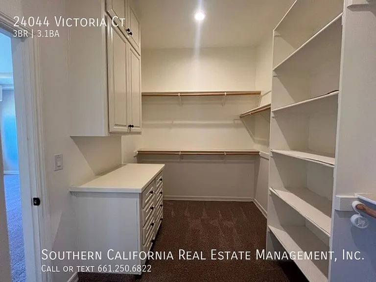 24044 Victoria Ct — Photo 14