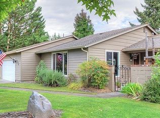 190 Arroyo Dr, Grants Pass, OR 97527