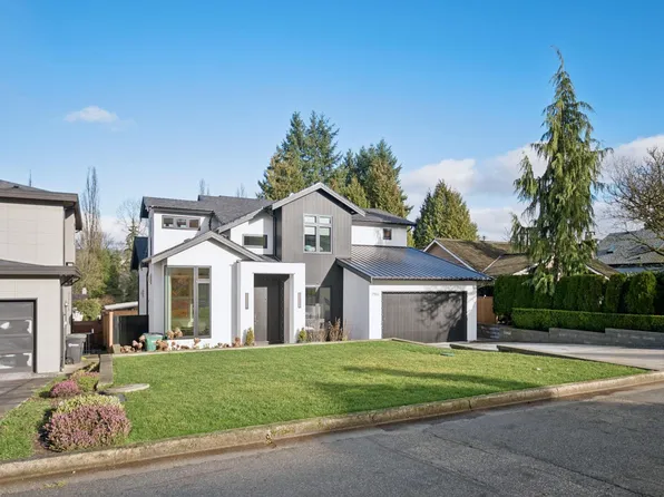 7961 Burnfield Cres, Burnaby, BC V5E 2B8