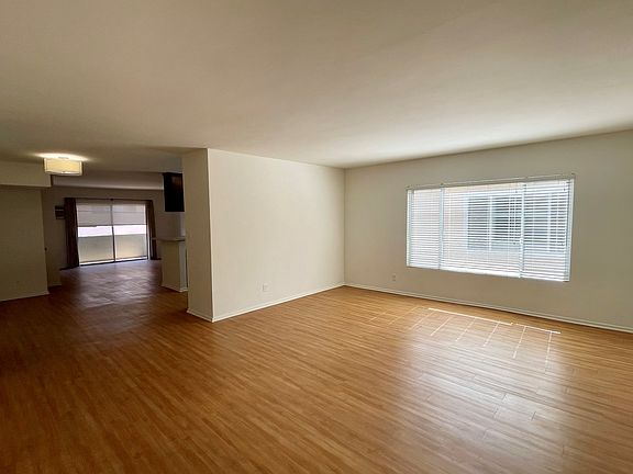 3rd image of 11646 Kiowa Ave APT 8