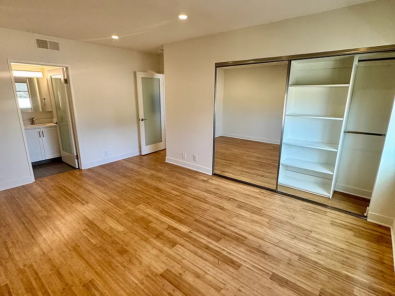 1628 S Bundy Dr #208 — Photo 12