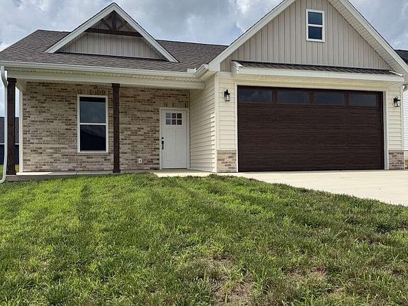 4th image of 36 Robert Allen Ln