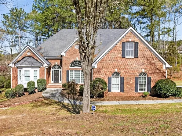 3570 Bulloch Lake Rd, Loganville, GA 30052