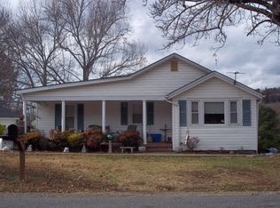 2522 Mountain Hill Rd, Ringgold, VA 24586