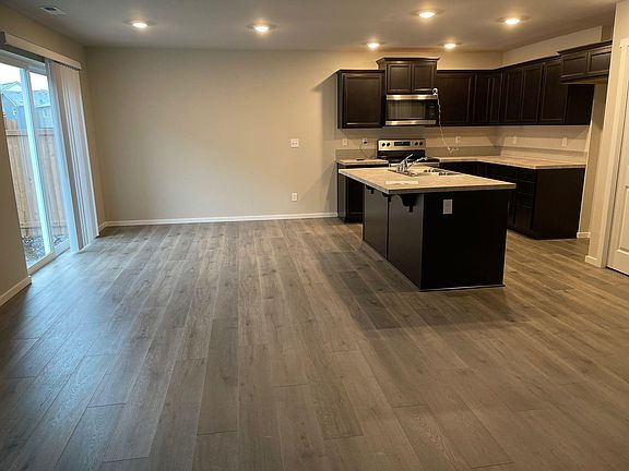 4th image of 18760 108th Ave E #678