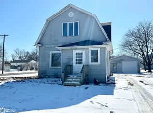 115 NE 1st St, Morning Sun, IA 52640