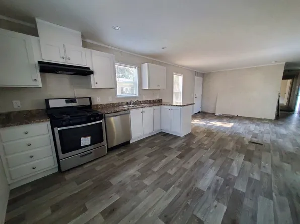 13318 S Dixie Hwy #26, Holly, MI 48442