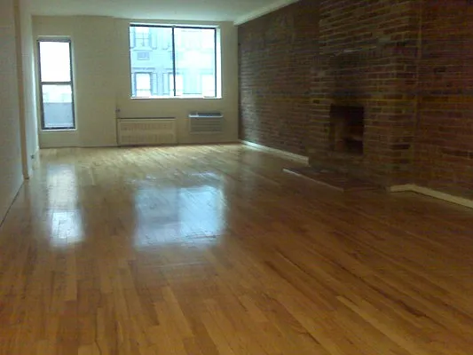 Rented by City Connections Realty | media 14