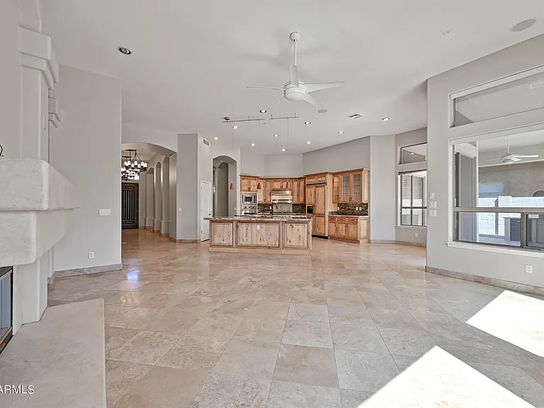6057 E Campo Bello Dr — Photo 10