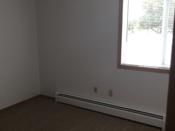 734 11th St NE APT 17
