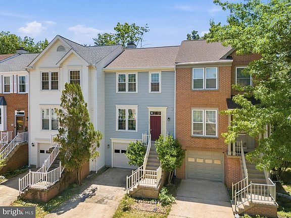 3rd image of 7764 Black Horse Ct