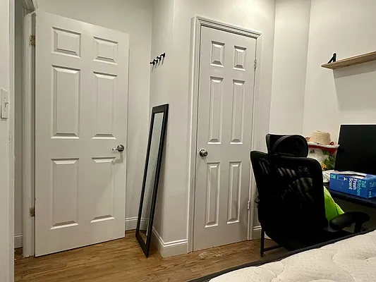 Rented by Corcoran | media 10