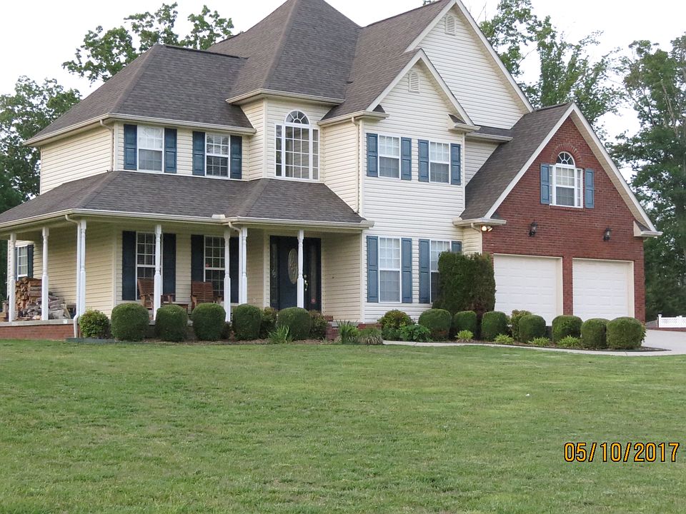 1st image of 20 W Woodside Dr
