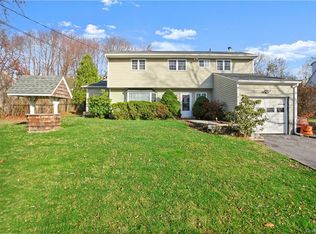 64 Bloomer Rd, Brewster, NY 10509