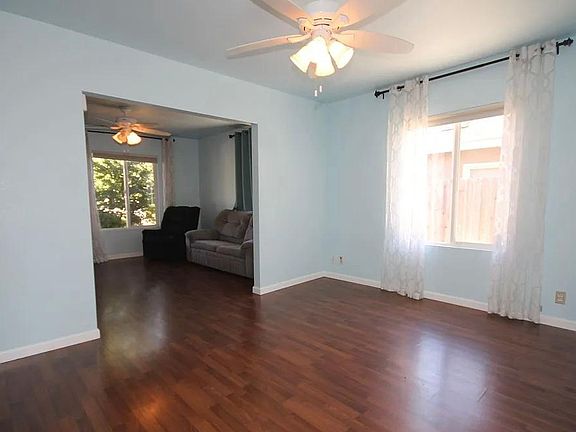3rd image of 3416 45th St
