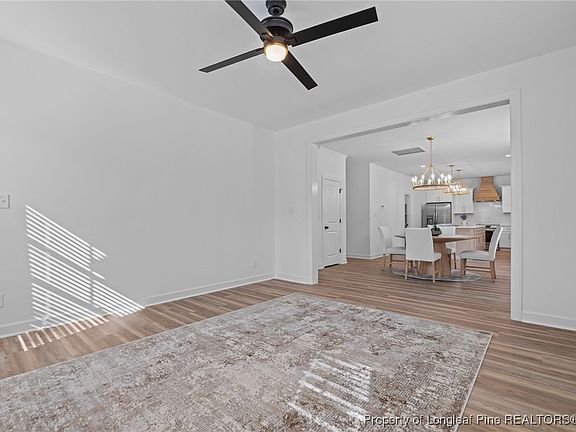 7th image of this home