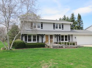 7115 S 47th Pl, Franklin, WI 53132