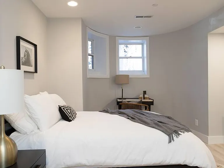 1704 Q St NW #B — Photo 12