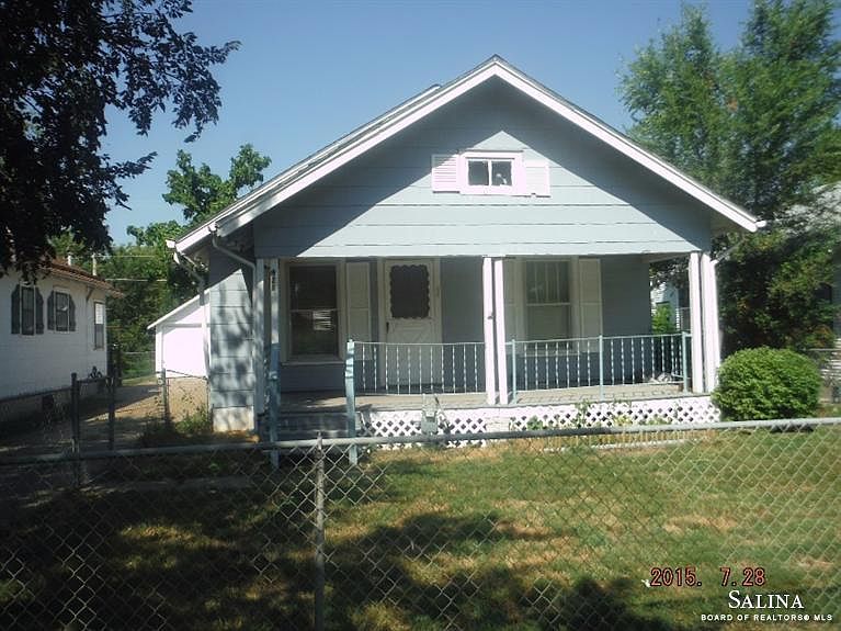 1st image of 921 N 9th St