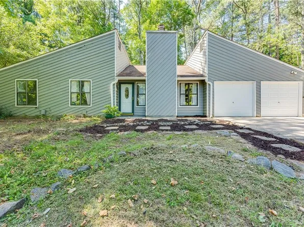 4792 Southern Ct NW, Acworth, GA 30102