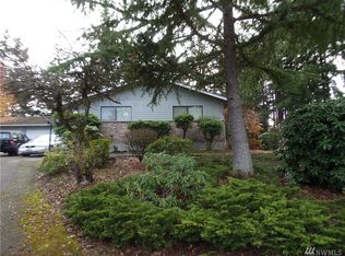 12433 Tatoosh Rd E, Puyallup, WA 98374