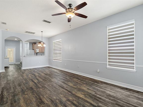 3rd image of 3333 BRACKEN FERN DR