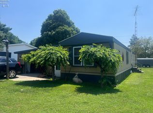 243 7th Ave, Tiffin, OH 44883