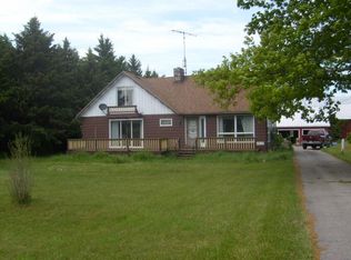 4517 E Black River Rd, Black River, MI 48721