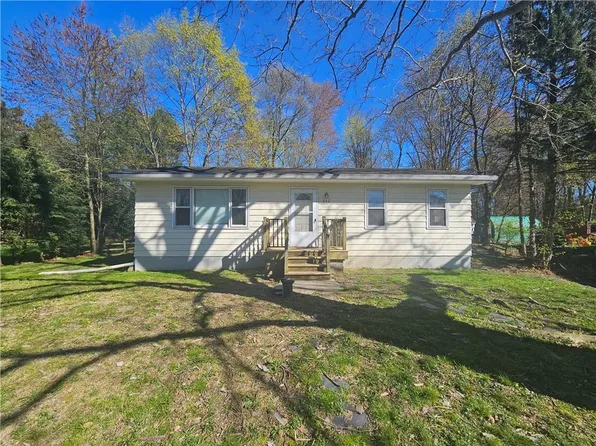 642 N Elting Corners Road, Highland, NY 12528