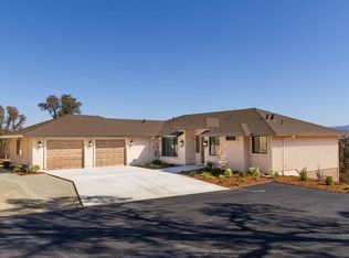 9850 Stern Ln, Browns Valley, CA