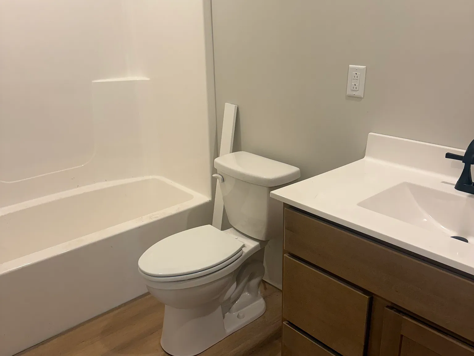2 bed, 1225 sqft, $1,400 — Photo 4