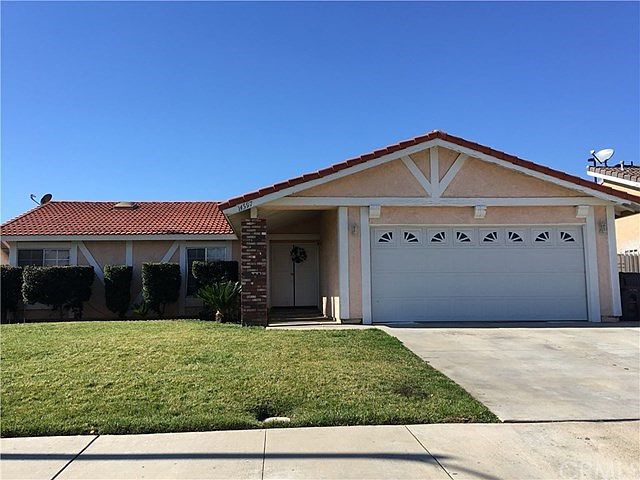 1st image of 14597 Victor Dr