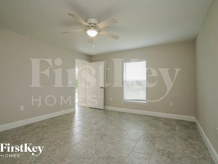 311 Panorama Ave — Photo 9