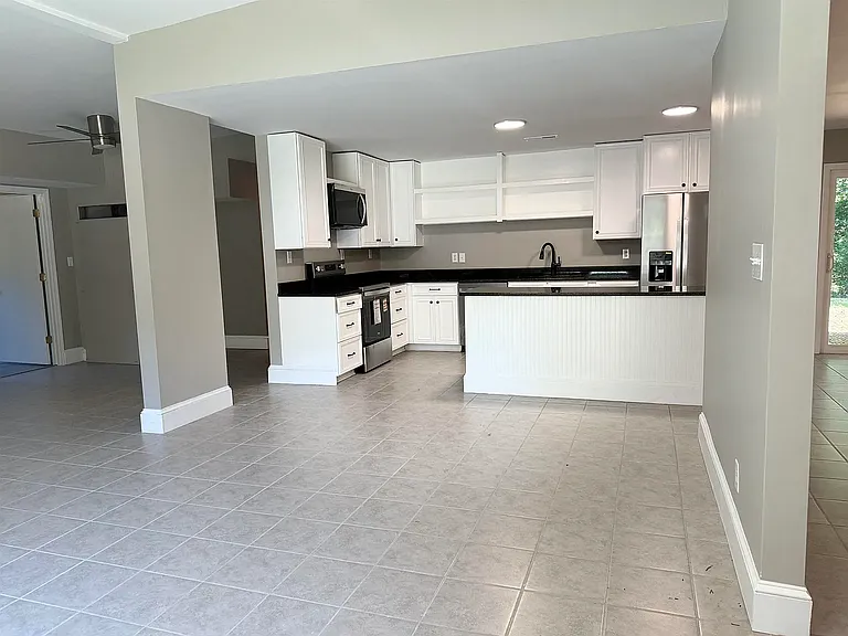 137 Forest Hills Dr — Photo 7