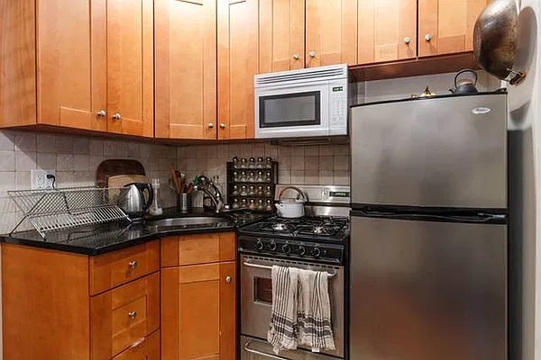 Rented by CNYC Apartments | media 32