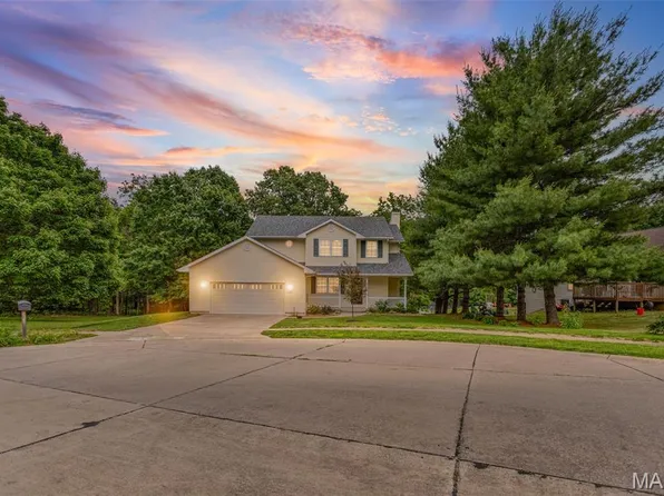 1407 Blue Jay Ct, Grafton, IL 62037