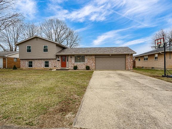 2nd image of 4922 Potomac Dr