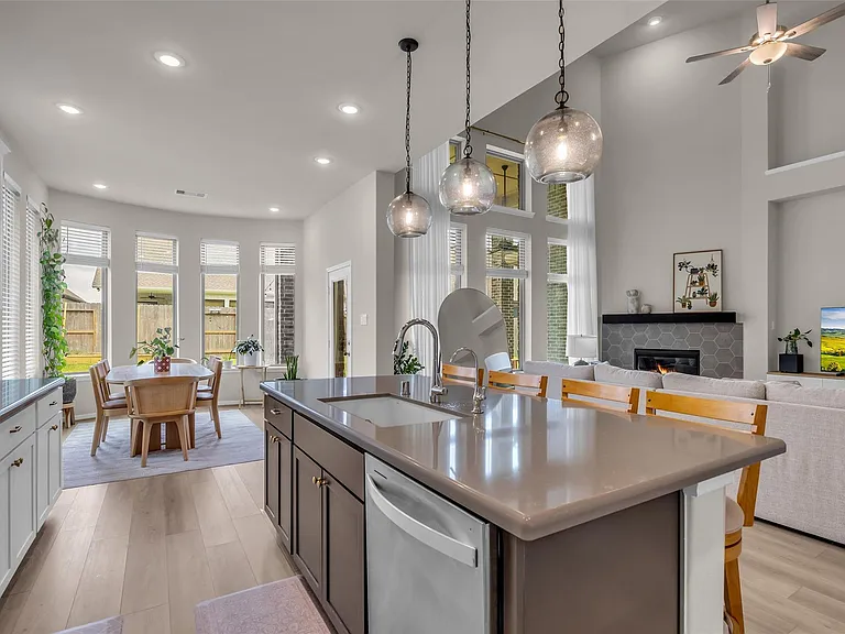32117 Magnolia River Trl — Photo 18