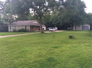 1700 Mann Rd, Conroe, TX 77303