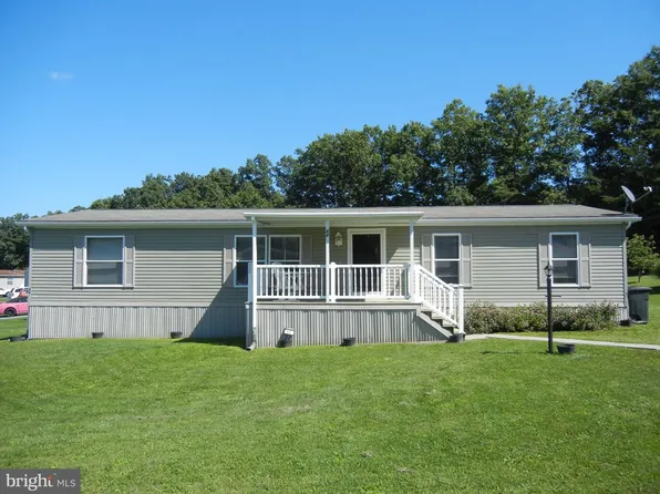 44 Meadowview Dr, New Bloomfield, PA 17068