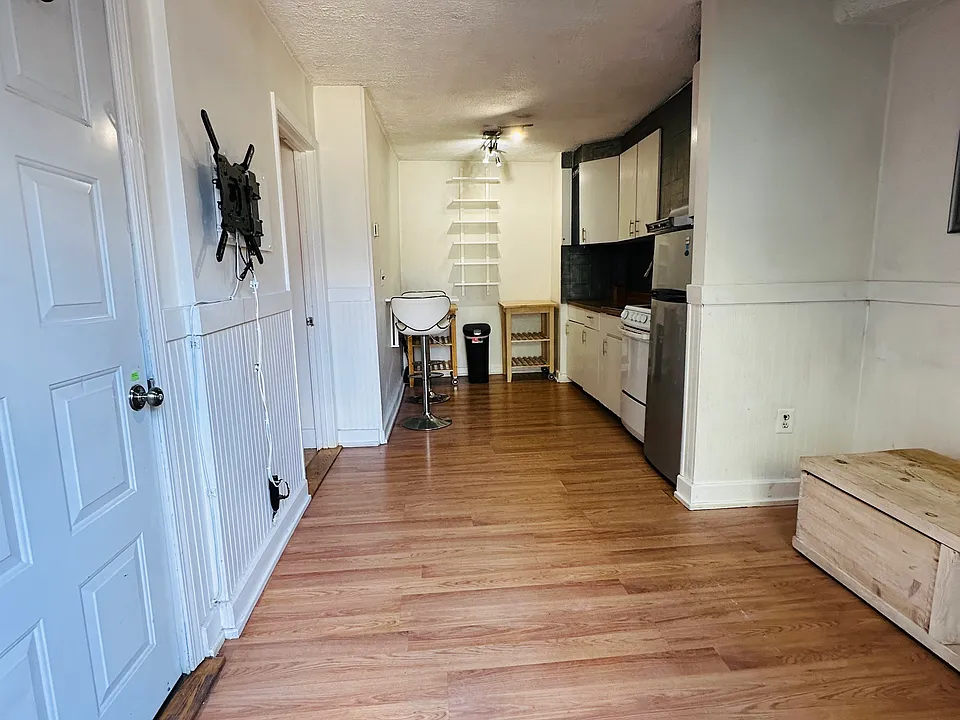96 River St #2