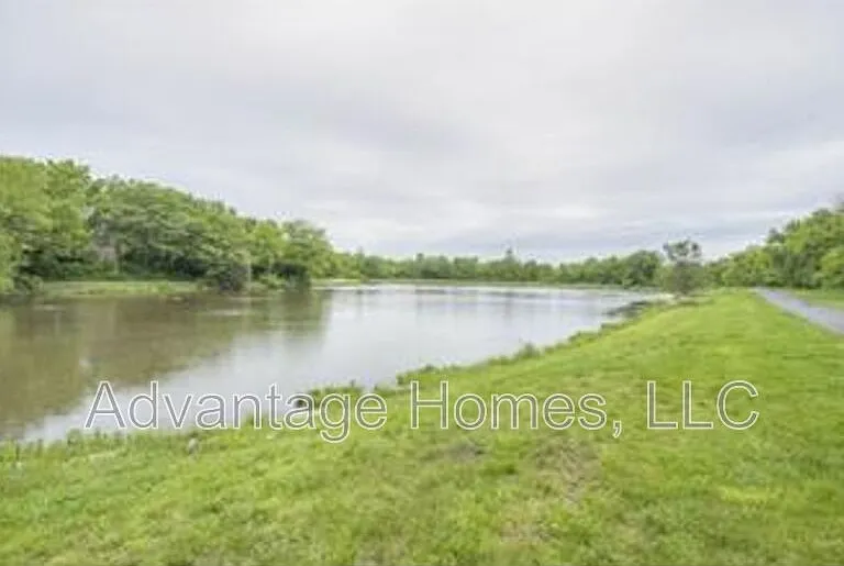 14117 Parkhill Ln — Photo 62